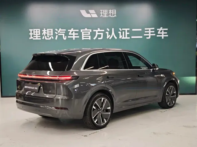 Li Auto L7 — Фото автомобиля 6