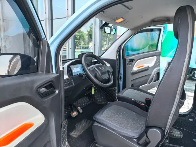 Wuling Hongguang Mini EV — Фото автомобиля 8