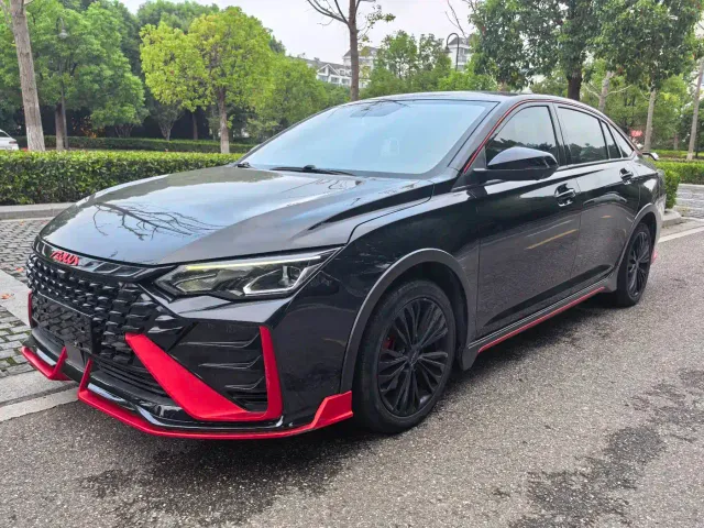 Фотография автомобиля — Dongfeng Yixuan MAX