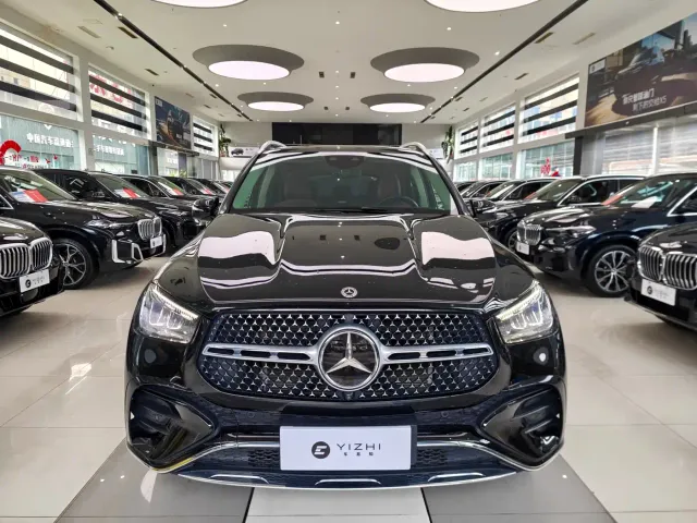 Mercedes-Benz GLE-Class — Фото автомобиля 2
