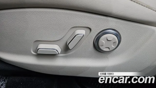 Genesis GV80 2.5T Бензин AWD — Фото автомобиля 30