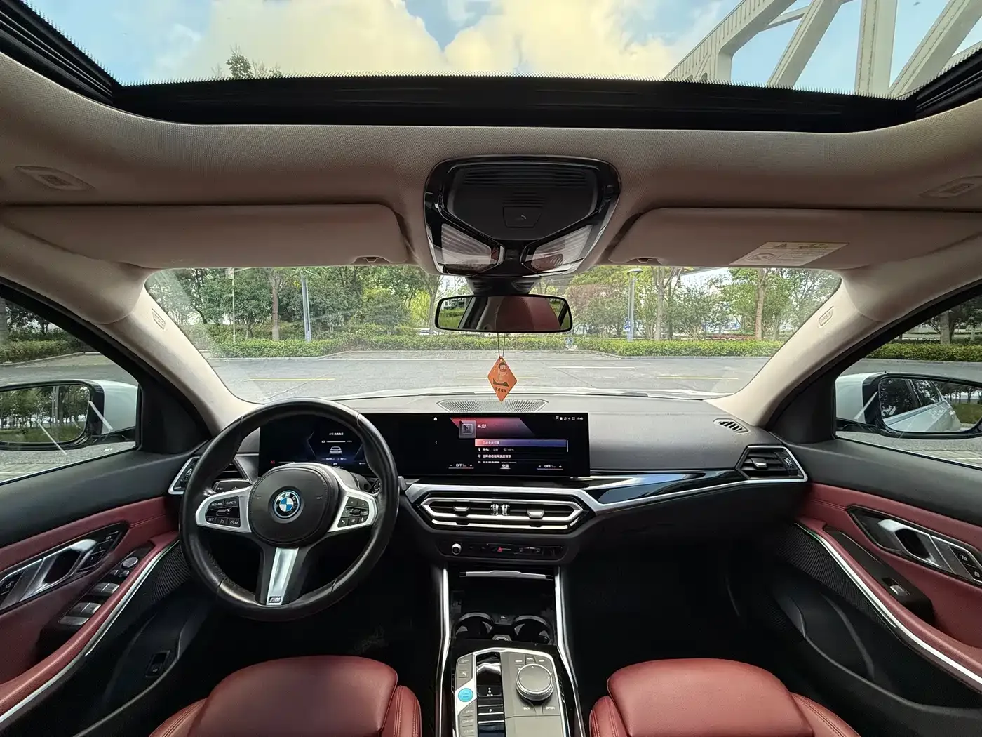 BMW BMW i3 2022 eDrive 35 L — Фото автомобиля 11