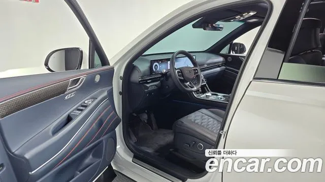 Genesis GV80 — Фото автомобиля 9
