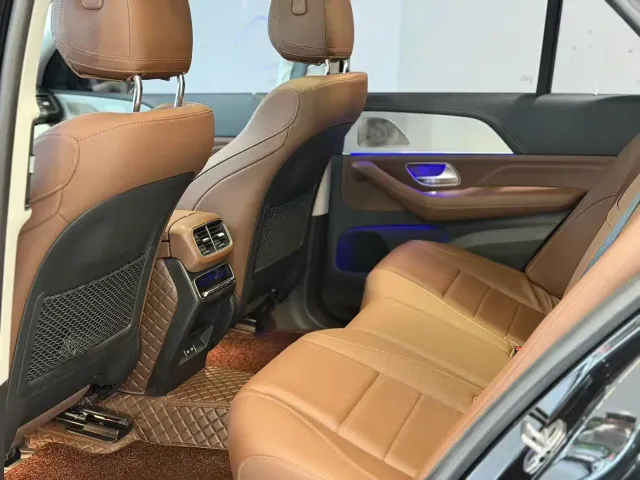 Mercedes-Benz GLE-Class — Фото автомобиля 4