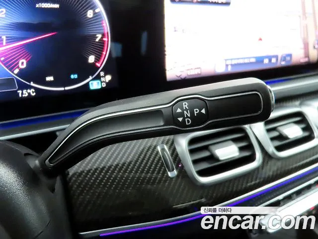 Mercedes-Benz GLE-Class — Фото автомобиля 12