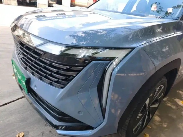 Geely Boyue L — Фото автомобиля 23
