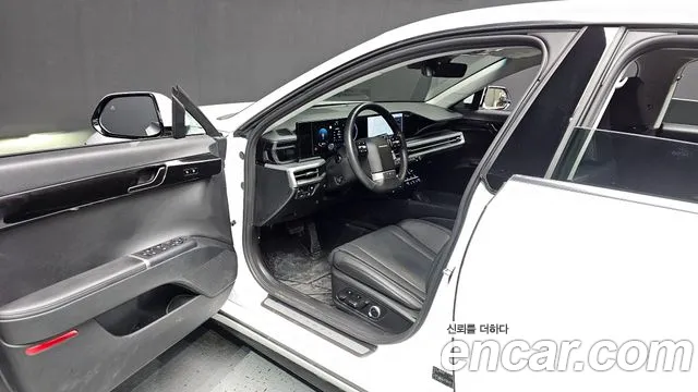 Hyundai Grandeur Grandeur (GN7) 3.5 LPG 2WD (Такси) — Фото автомобиля 9