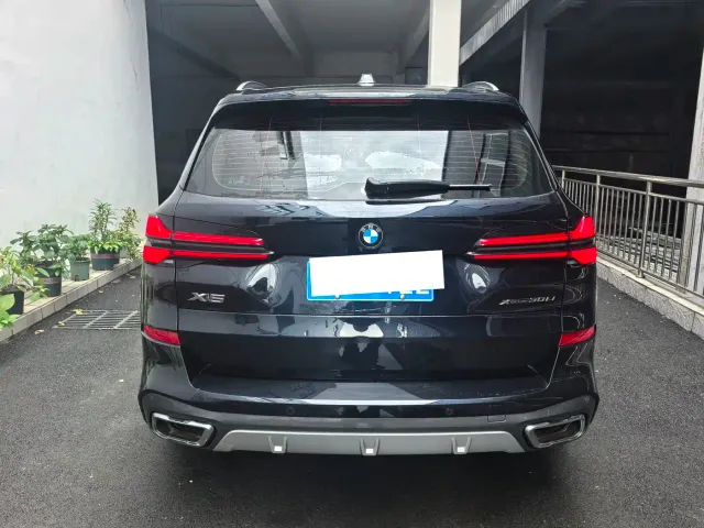 BMW X5 — Фото автомобиля 4