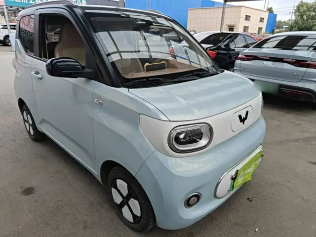 Wuling Hongguang Mini EV — Фото автомобиля 3