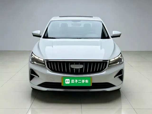 Geely Emgrand — Фото автомобиля 2