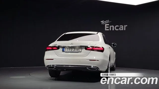 Mercedes-Benz E-Class W213 — Фото автомобиля 3
