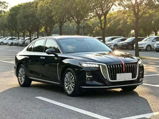 Hongqi H5 — Фото автомобиля 3