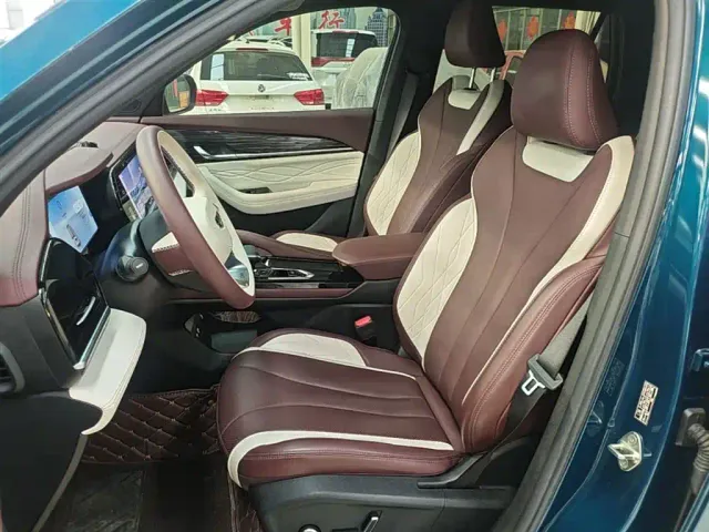 Geely Xingyue L — Фото автомобиля 10