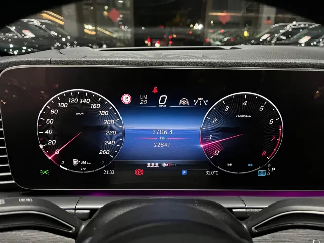 Mercedes-Benz GLE-Class — Фото автомобиля 18