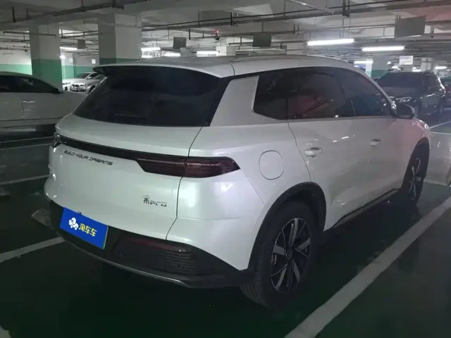 BYD Song Pro — Фото автомобиля 3