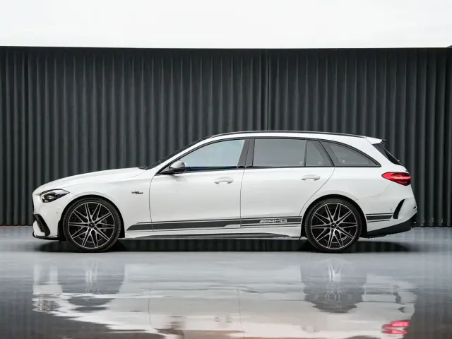 Mercedes-Benz C-Class AMG — Фото автомобиля 5