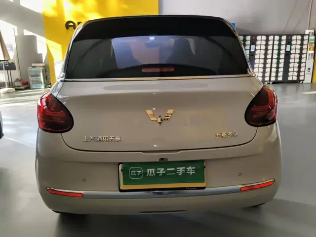 Wuling Bingo — Фото автомобиля 5