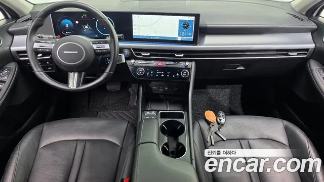 Hyundai Sonata — Фото автомобиля 10