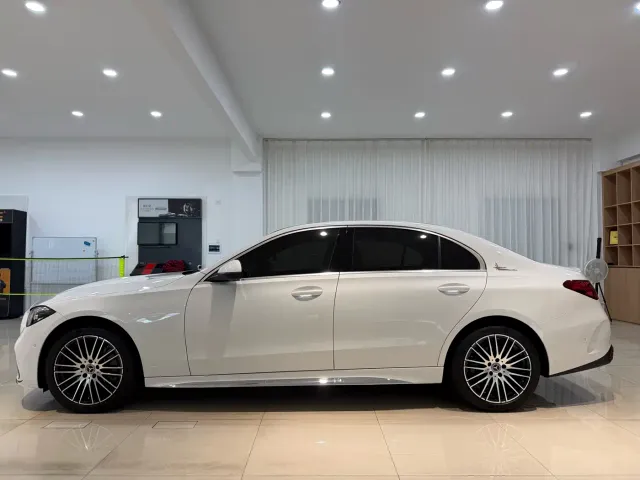 Mercedes-Benz C-Class — Фото автомобиля 5