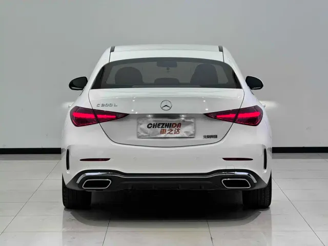 Mercedes-Benz C-Class — Фото автомобиля 11