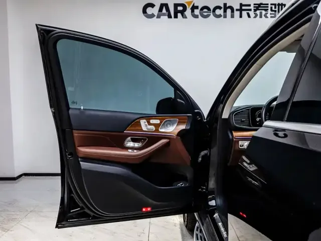 Mercedes-Benz GLE-Class — Фото автомобиля 8