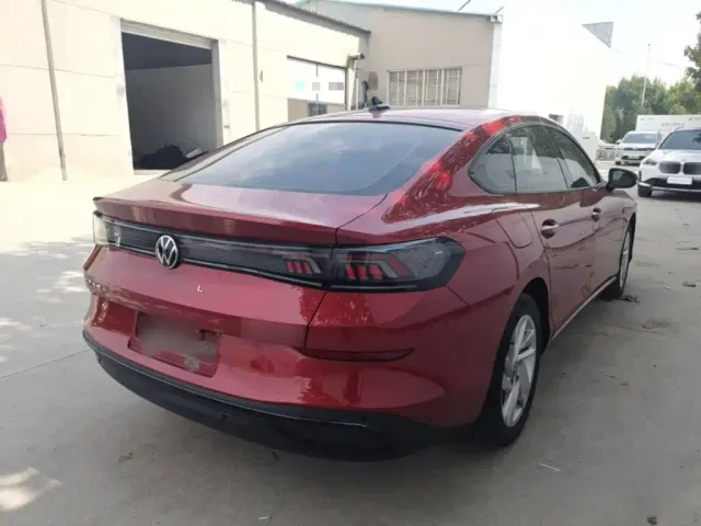 Volkswagen Lamando — Фото автомобиля 6