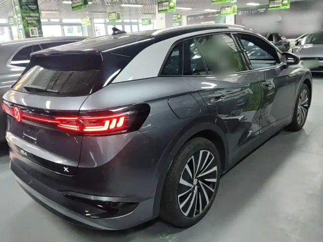 Volkswagen ID.4 X — Фото автомобиля 6