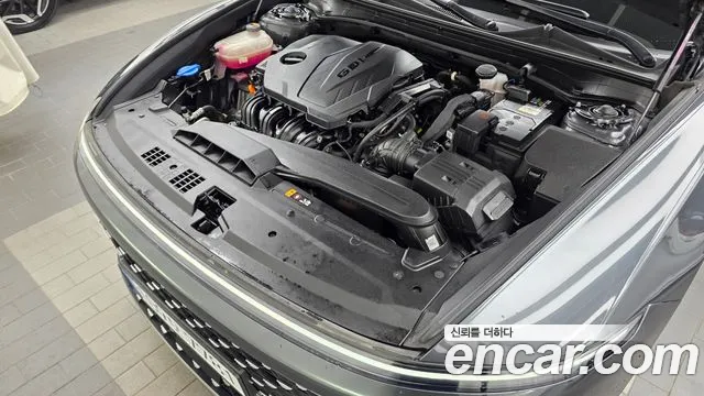 Hyundai Grandeur GN7 — Фото автомобиля 6