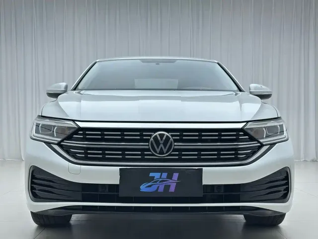 Volkswagen Sagitar — Фото автомобиля 2