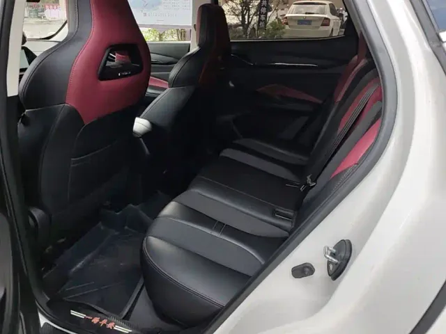 Changan Oushang X5 — Фото автомобиля 16