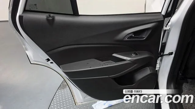 ChevroletGMDaewoo Trax Trax Кроссовер — Фото автомобиля 24
