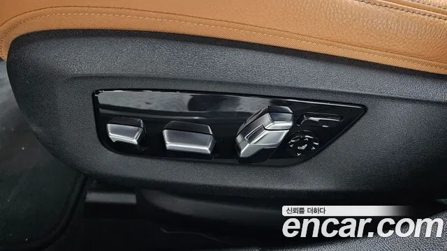 BMW 5-Series — Фото автомобиля 27