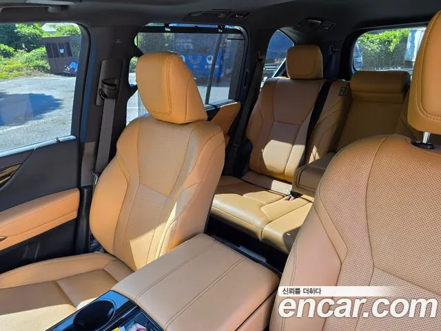 Lexus LX — Фото автомобиля 10