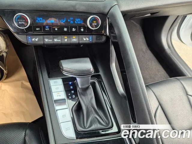 Hyundai AVANTE Avante (CN7) — Фото автомобиля 18