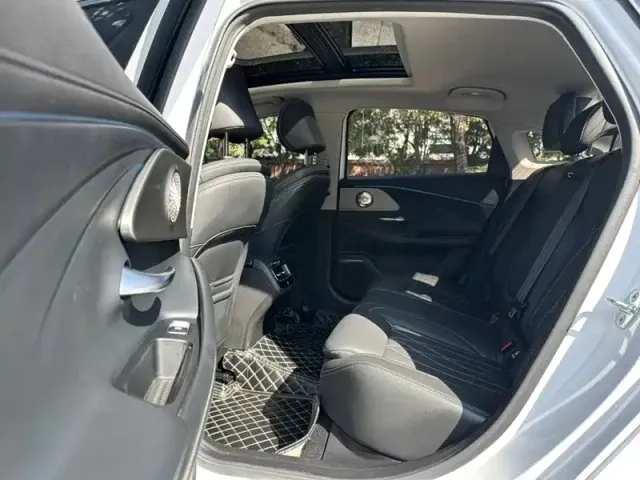 Chery Arrizo 8 — Фото автомобиля 9