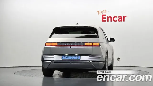 Hyundai Ioniq 5 — Фото автомобиля 4