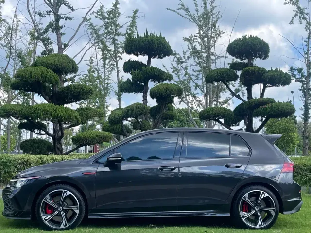 Volkswagen Golf GTI — Фото автомобиля 15