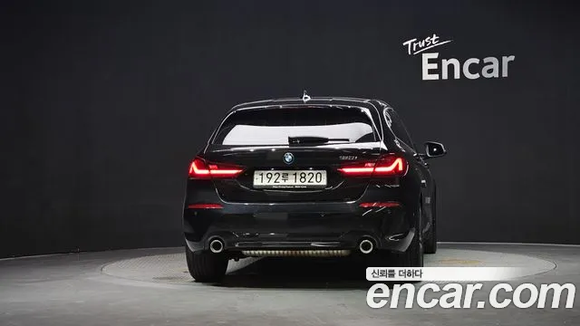 BMW 1-Series — Фото автомобиля 4