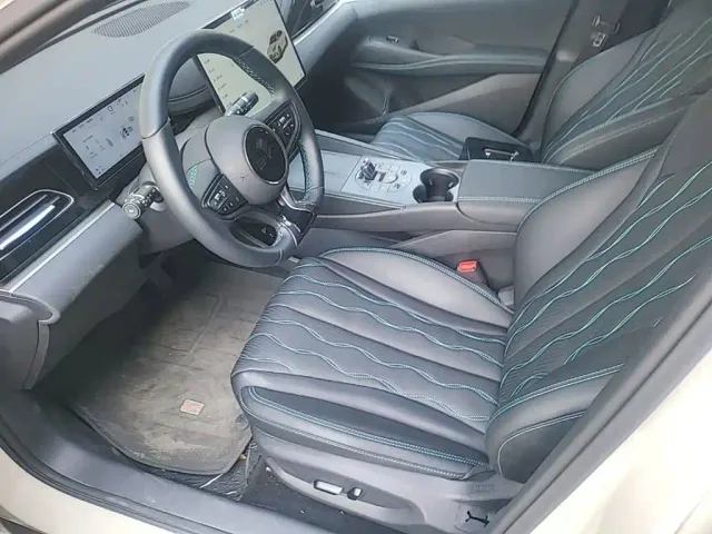 BYD Seal 06 — Фото автомобиля 15