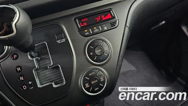 Kia RAY Новый Kia Ray Signature — Фото автомобиля 15