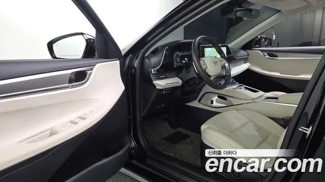 Hyundai Grandeur Новый Grandeur IG — Фото автомобиля 8
