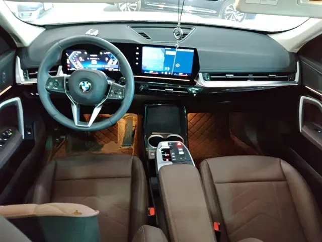BMW X1 — Фото автомобиля 9