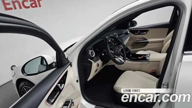 Mercedes-Benz C-Class W206 — Фото автомобиля 9