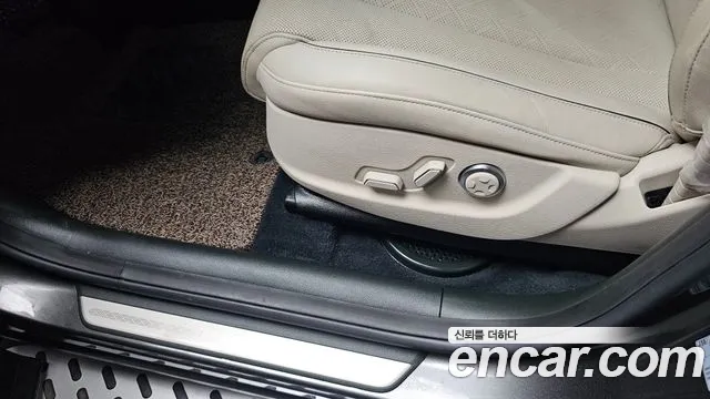 Genesis GV80 2.5T Бензин AWD — Фото автомобиля 29