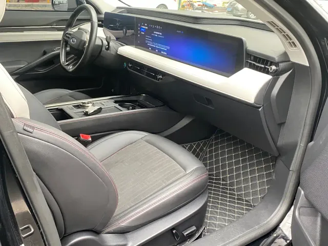 Ford Mondeo — Фото автомобиля 5