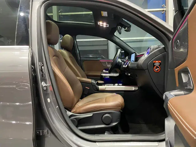Mercedes-Benz GLB-Class — Фото автомобиля 13