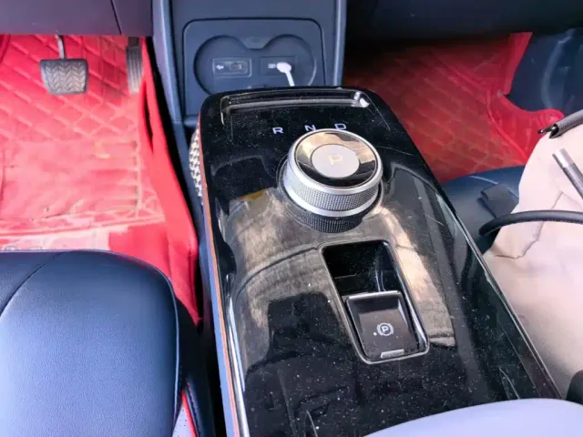 Geely Geometry E Firefly — Фото автомобиля 13