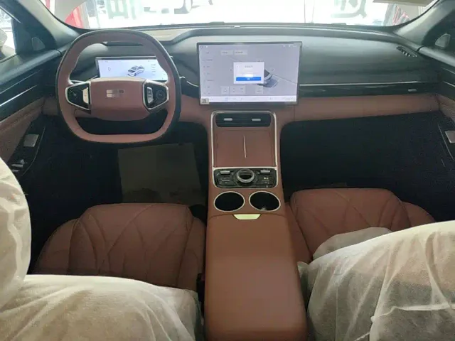 Geely Galaxy L6 — Фото автомобиля 5