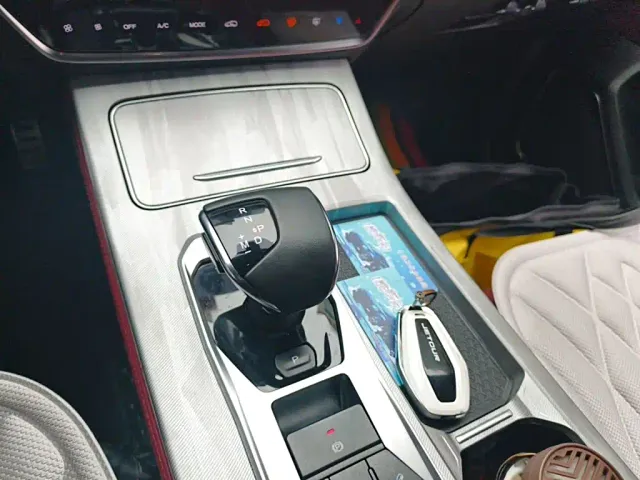 Jetour X70 Plus — Фото автомобиля 10