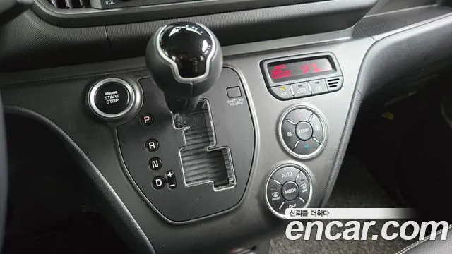 Kia RAY Новый Kia Ray Signature — Фото автомобиля 9